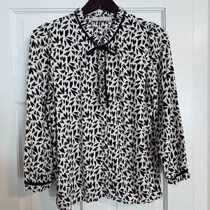 LOFT Heart Print Blouse